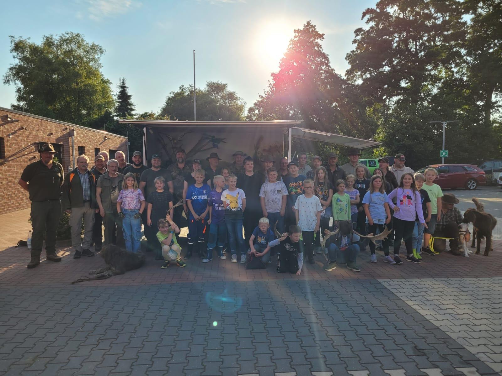 Gruppenbild der Teilnehmer